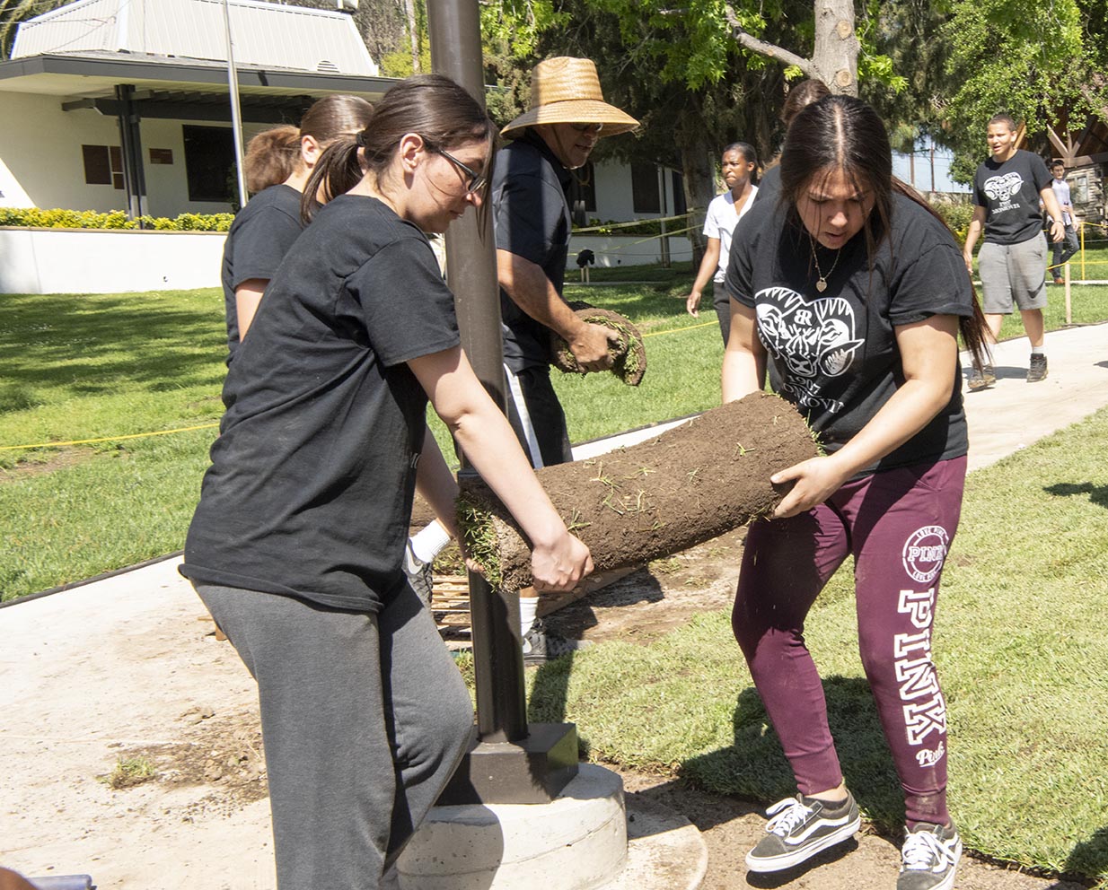Landscaping Class Encourages Plant and Personal Growth